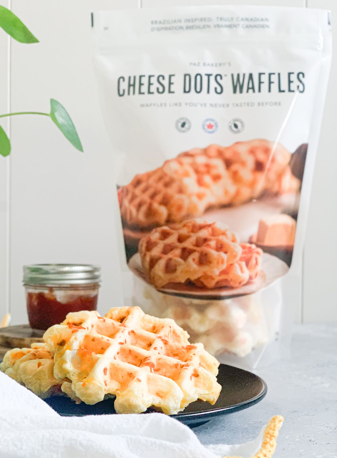 Pao de Queijo em Waffle